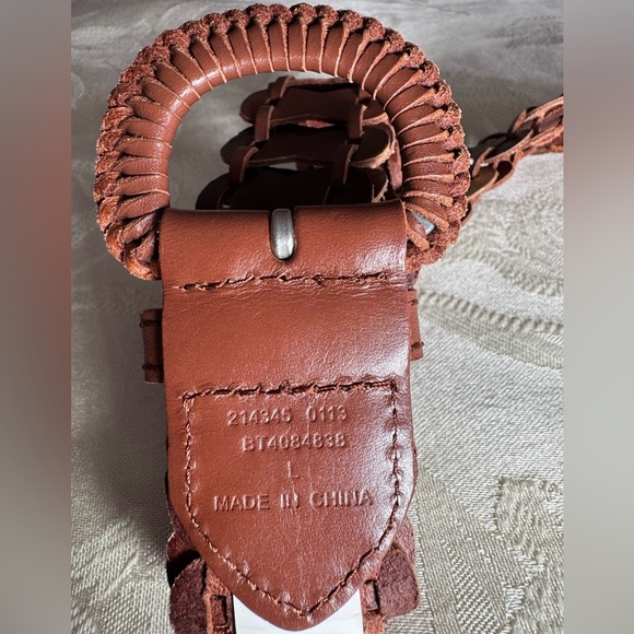 Fossil Linked Woven Metallic Belt - Picture 4 of 10